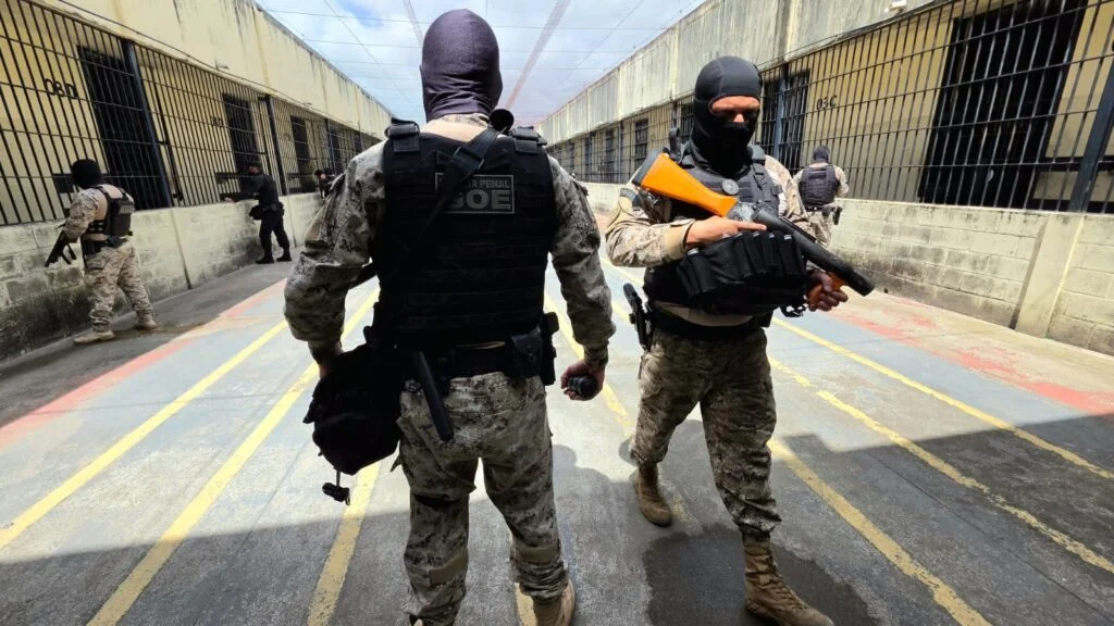 Polícia Penal realiza revista estrutural em Alcaçuz durante Operação MUTE