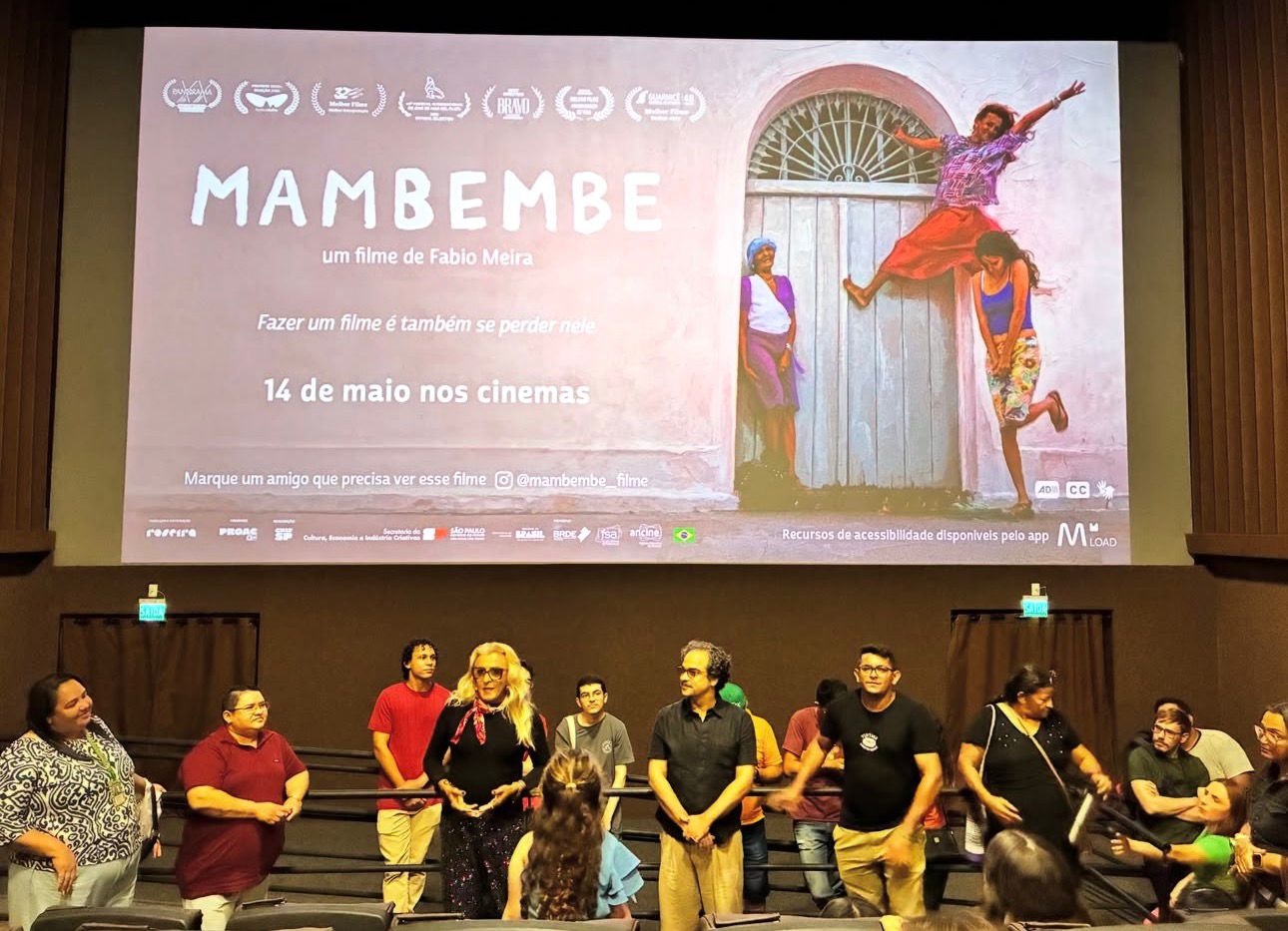 “Mambembe”: O diretor Fabio Meira e a atriz Madona Show estiveram presentes na sessão de Mossoró