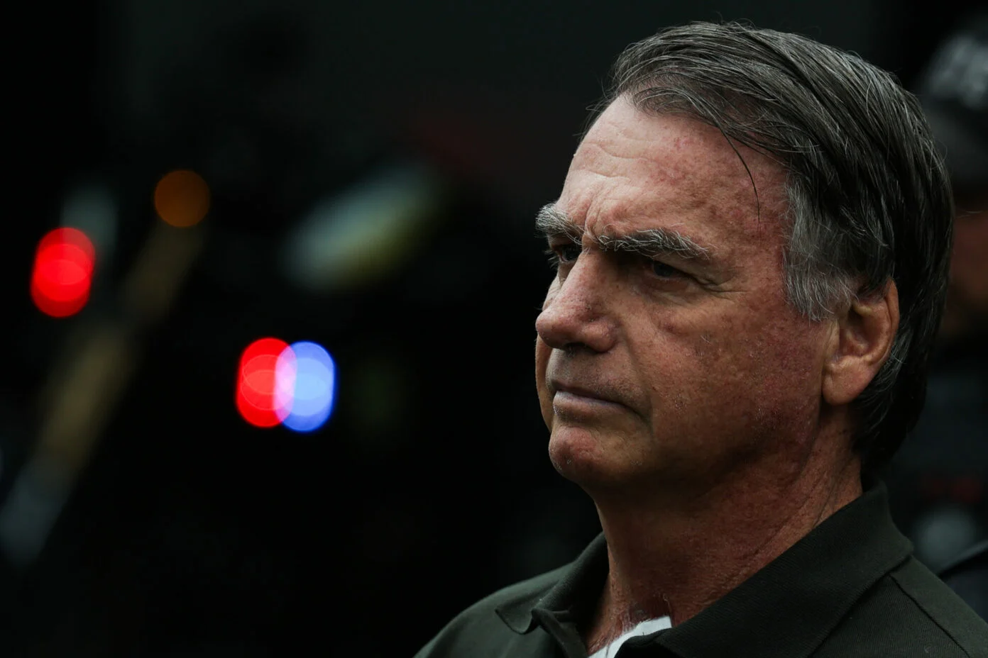 PF realiza busca na casa de Bolsonaro por investigação envolvendo armas e munições