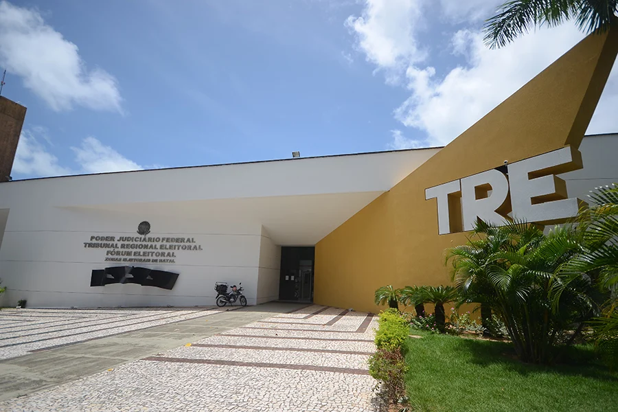 TRE recebe atas das convenções e consolida quadro da disputa no RN