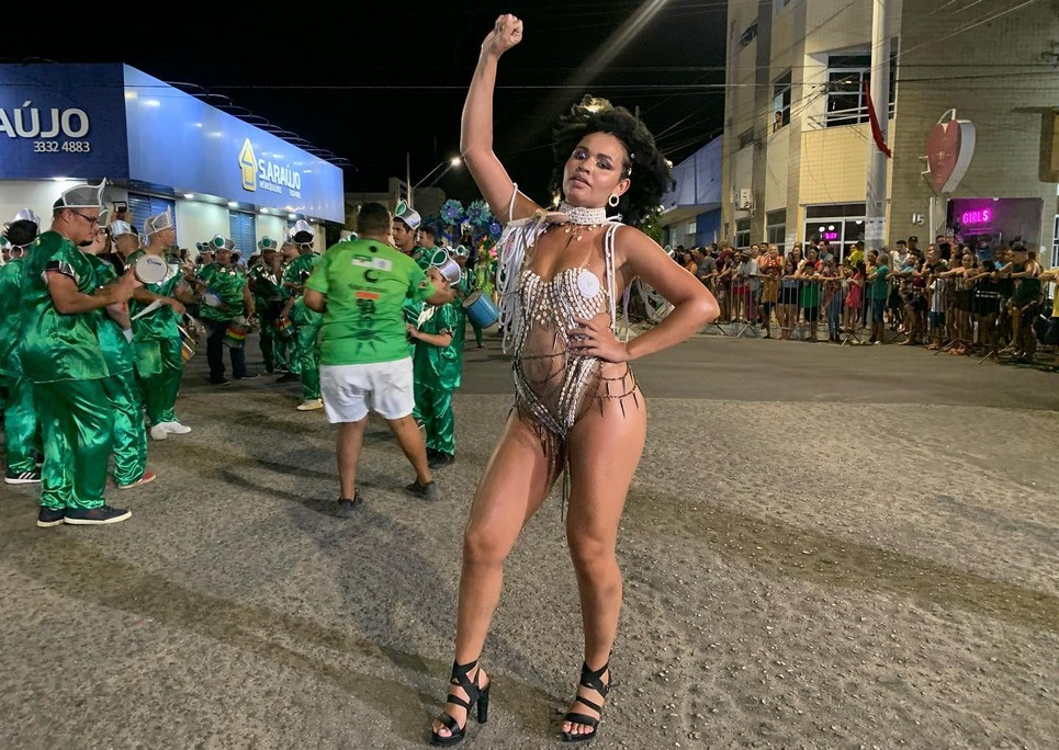 Areia Branca se prepara para a magia do samba no Carnaval 2026