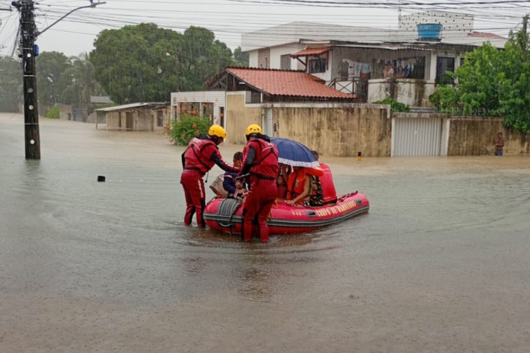 As fortes Chuvas no Pernambuco deixam 6 mortos e mais de 2 mil desalojados e desabrigados