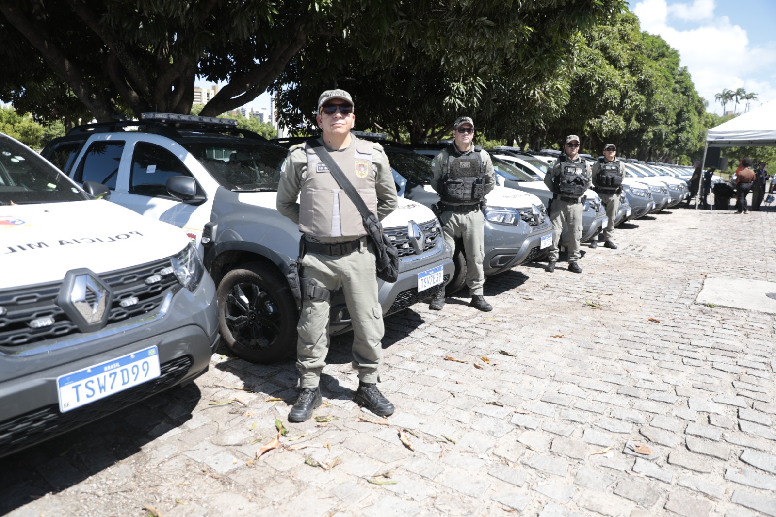 44 viaturas blindadas para reforço da segurança no RN são entregues pelo Governo