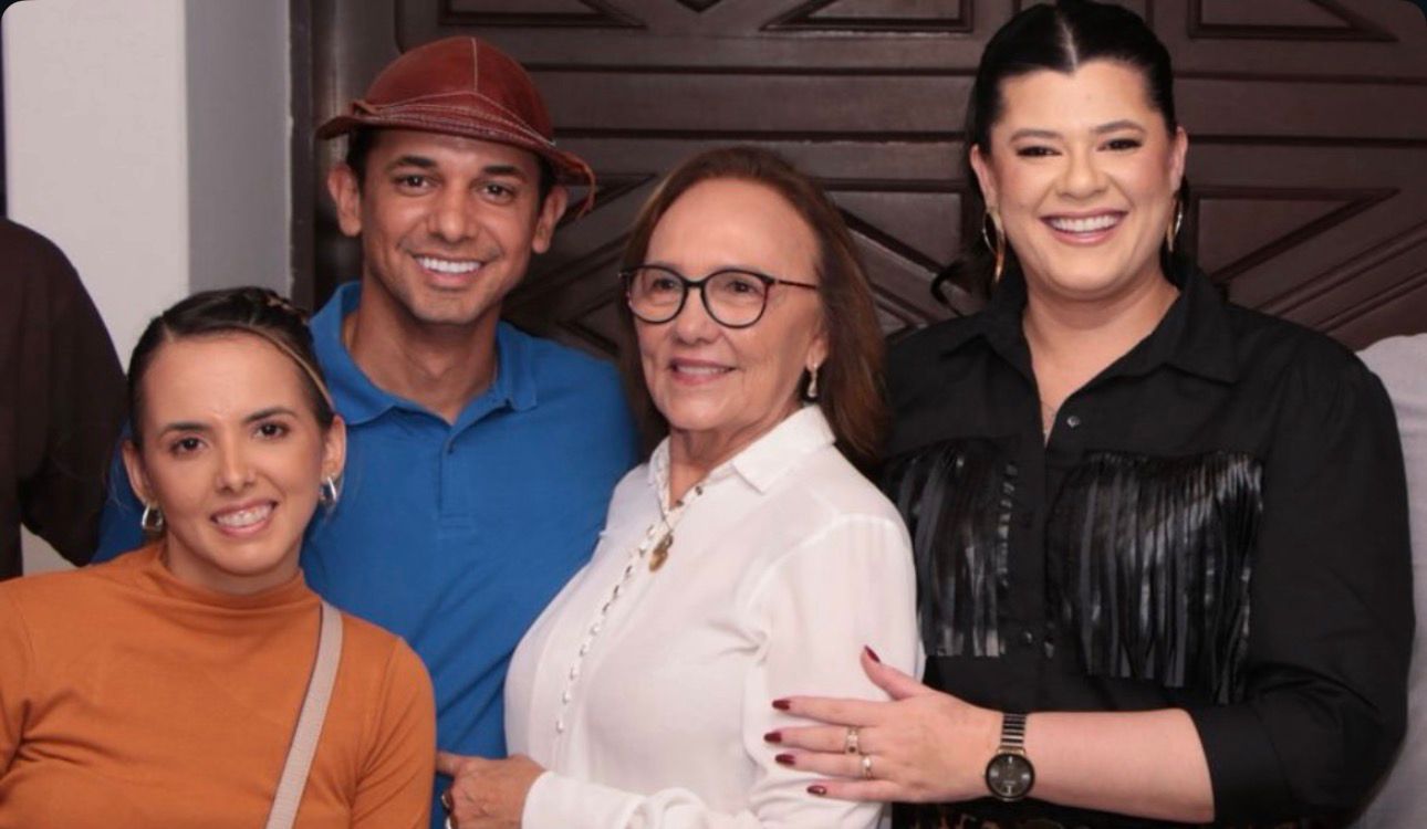 Allyson reúne lideranças políticas em Pau dos Ferros durante aniversário de Marianna Almeida