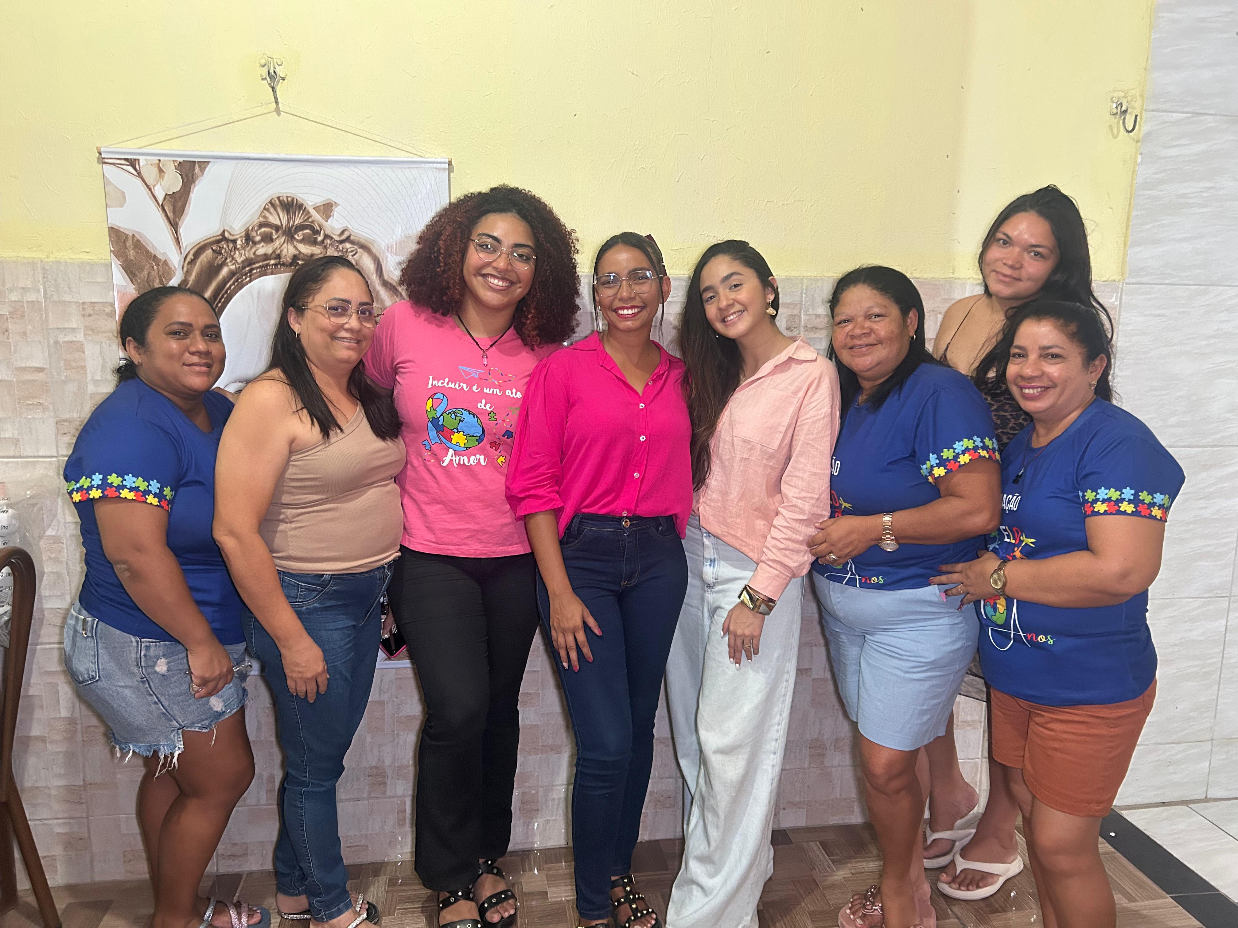 Associação Elo promove Café Terapêutico em alusão ao Outubro Rosa com momento de diálogo e acolhimento às mães