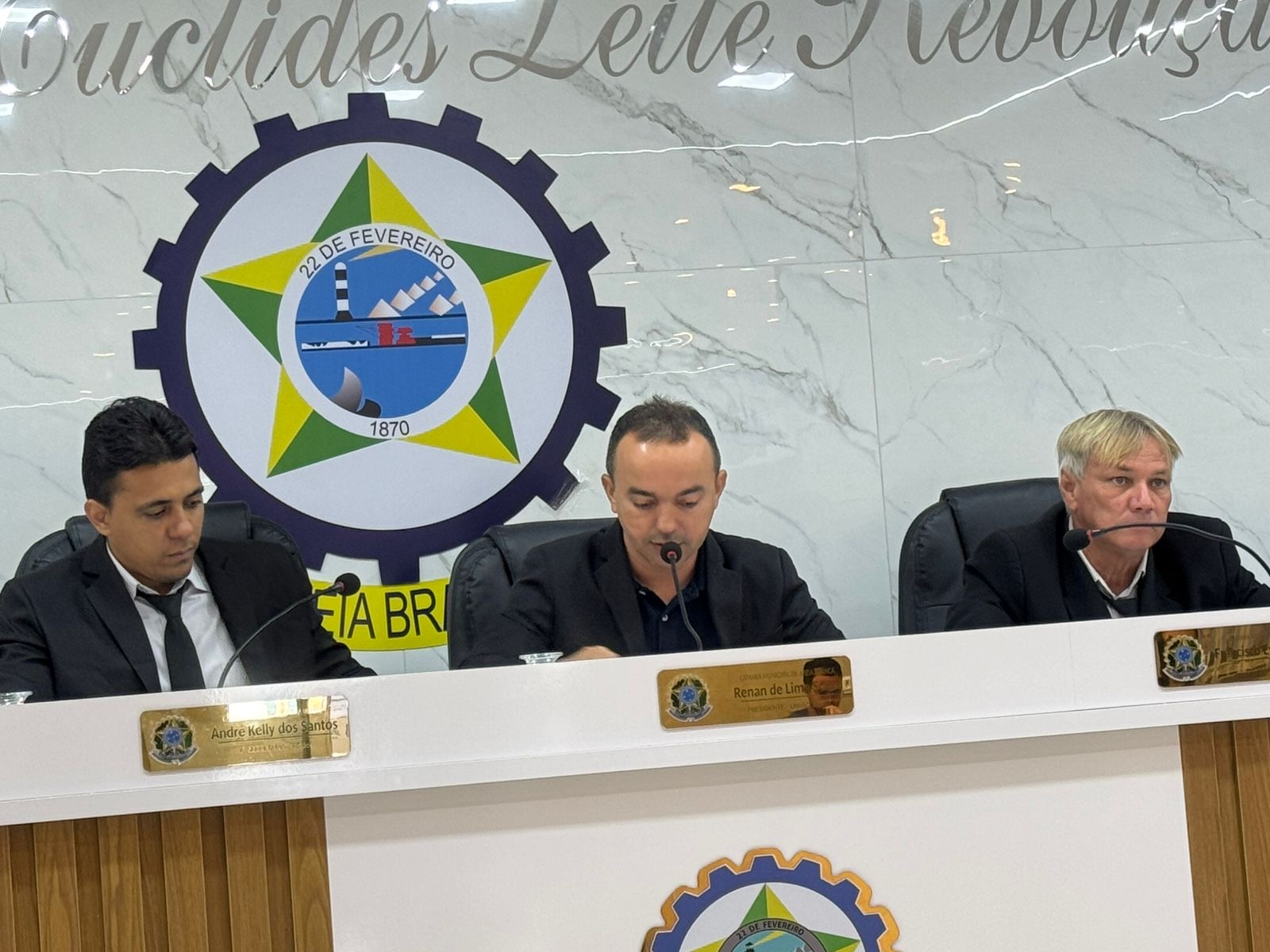 Primeira semana de trabalhos na Câmara de Areia Branca é marcada por produtividade e discussão de matérias importantes