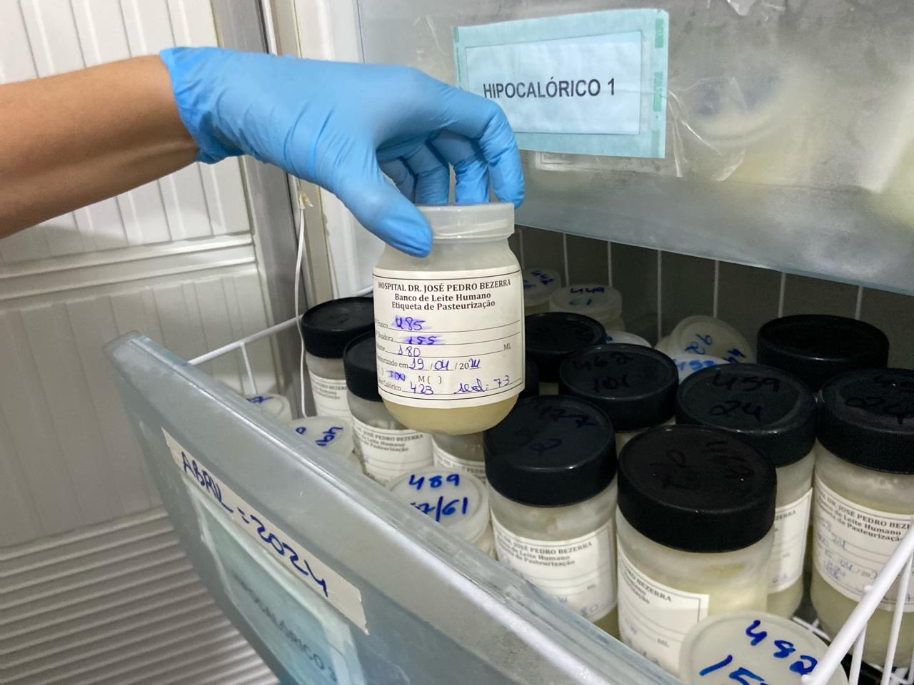 Campanha de doação de leite para os recém-nascidos é intensificada
