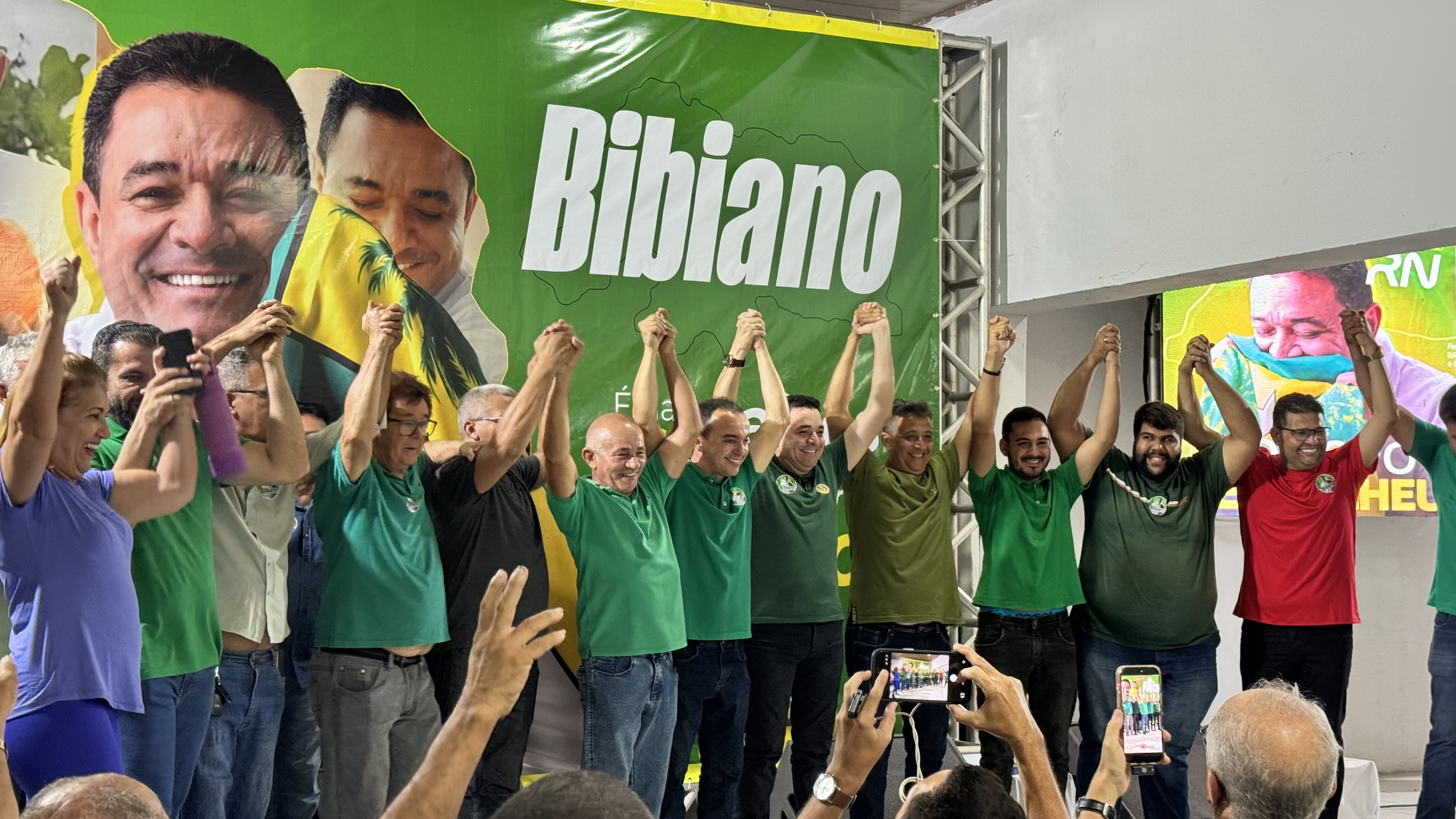 Bibiano recebe apoio oficial de lideranças políticas em evento que abre as movimentações eleitorais em Areia Branca