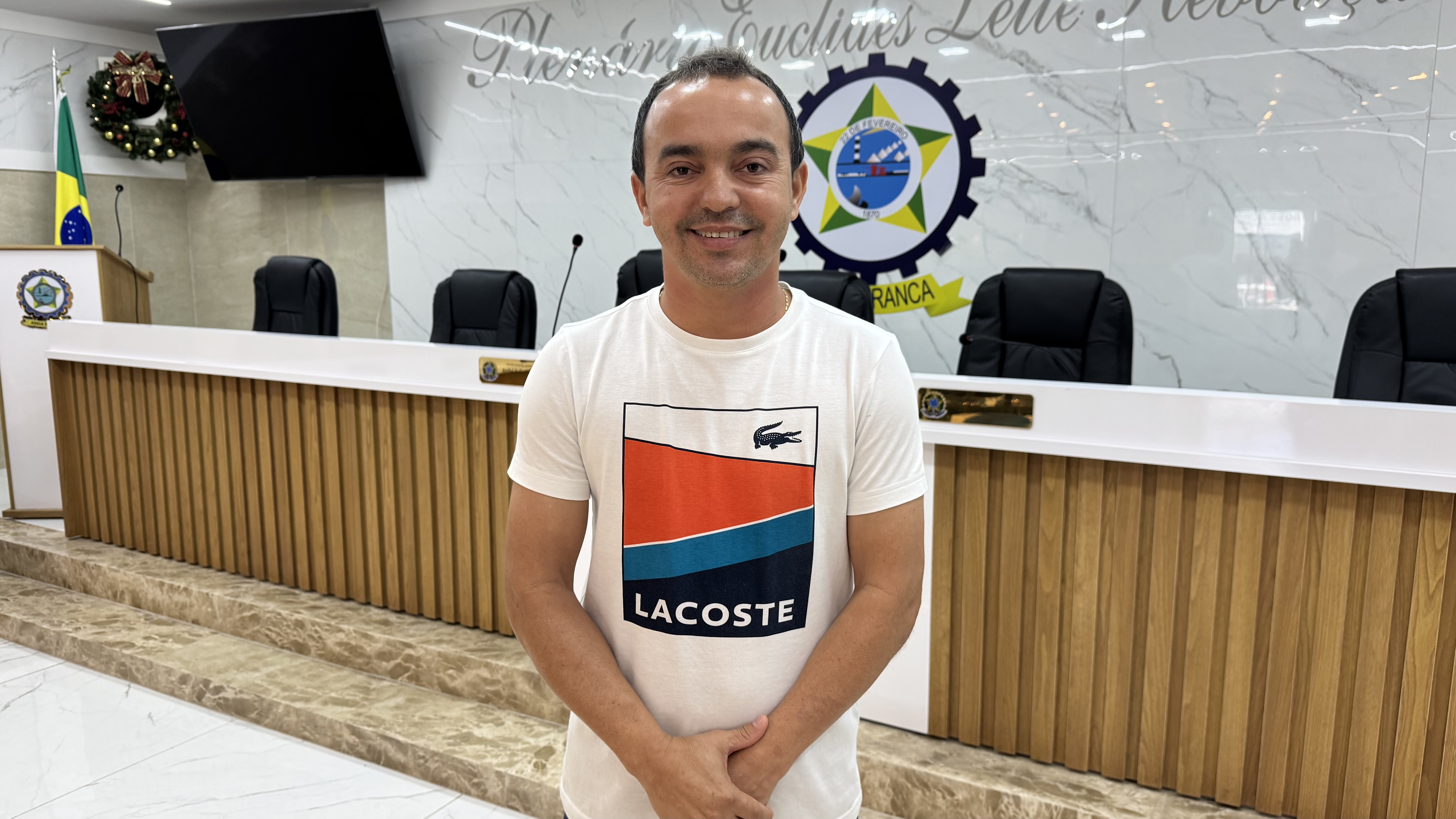 Segunda parcela é paga aos servidores da Câmara de Areia Branca, anuncia presidente Renan de Lima