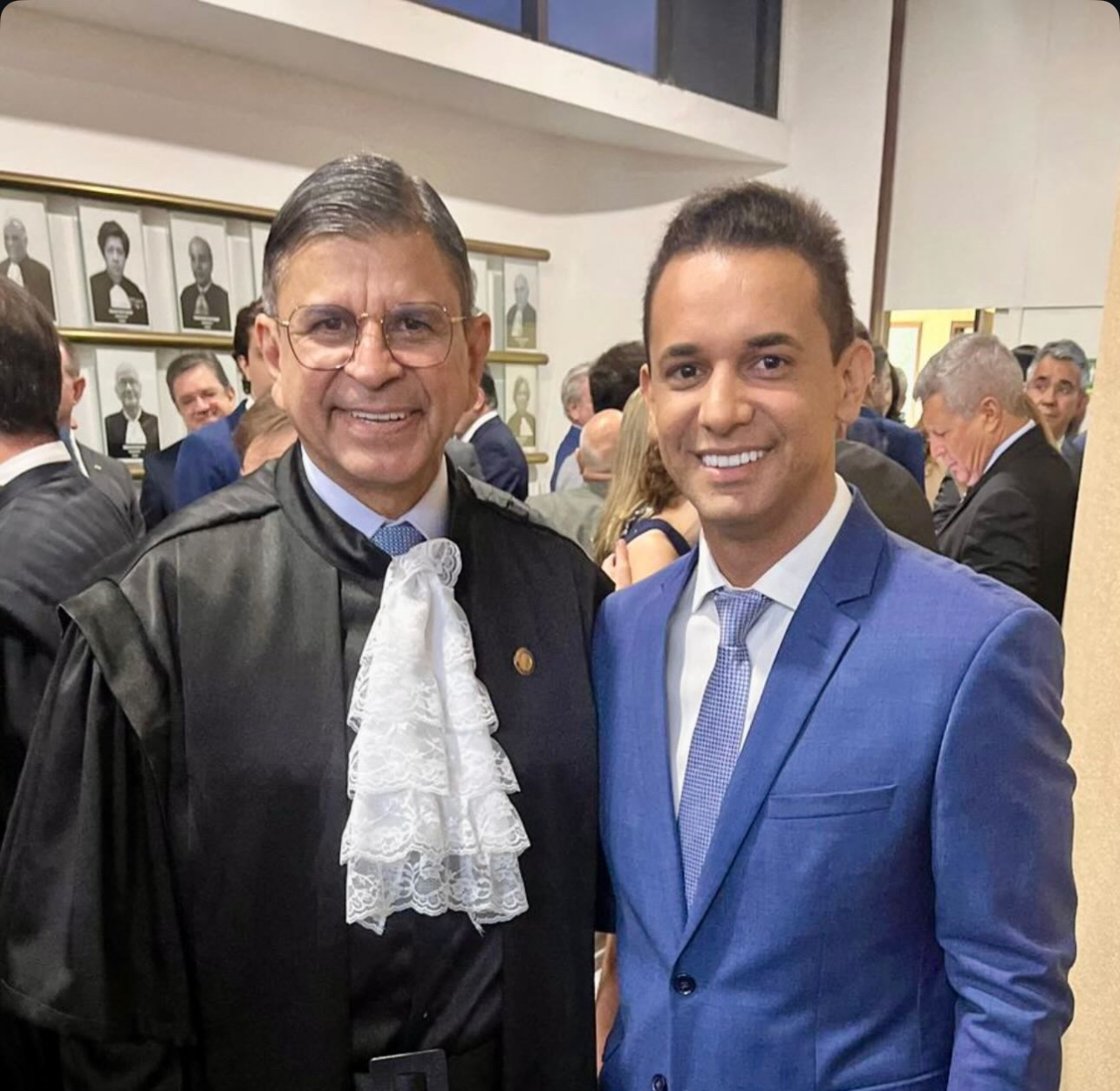 Prefeito Allyson Bezerra prestigia posse do desembargador Walter Nunes no TRF