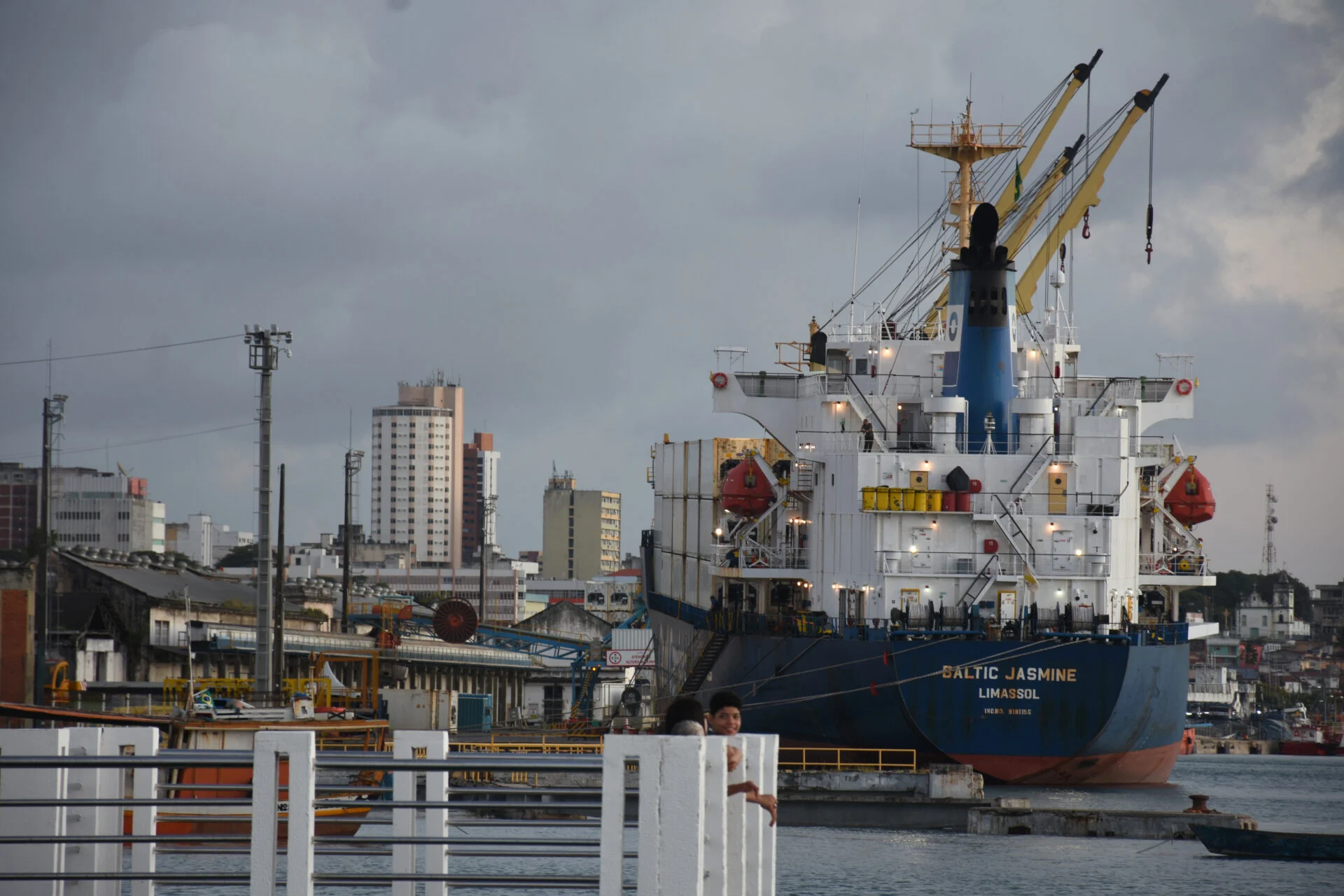 Impacto imediato: exportações potiguares aos EUA despencam um mês após tarifaço