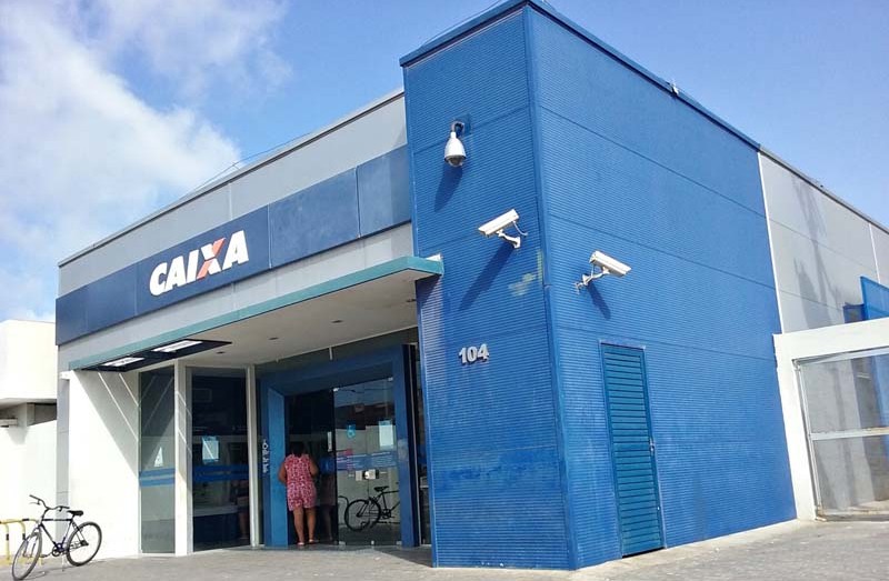 Justiça determina retorno parcial: Agências da Caixa voltam a funcionar com 60% dos bancários