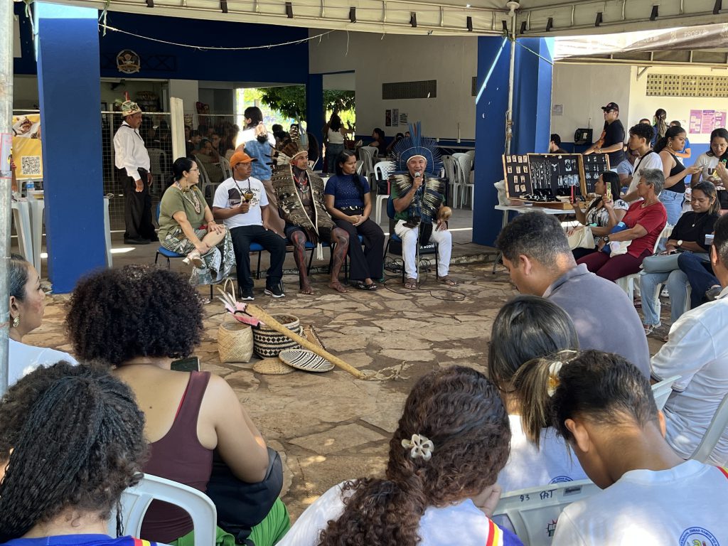 Roda de conversa na Uern destaca saberes e protagonismo dos povos indígenas no RN