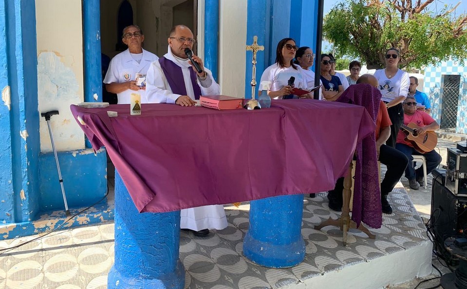 Paróquia de Areia Branca divulga programação das missas para o Dia de Finados neste domingo (02)