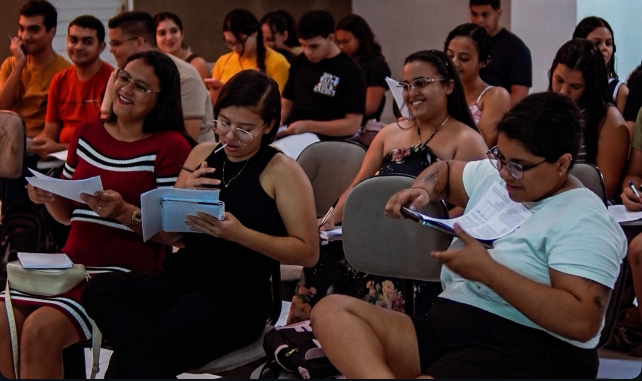 Câmara de Grossos se destaca com o projeto “Aluno Nota 1000”, fortalecendo a educação e o futuro dos jovens