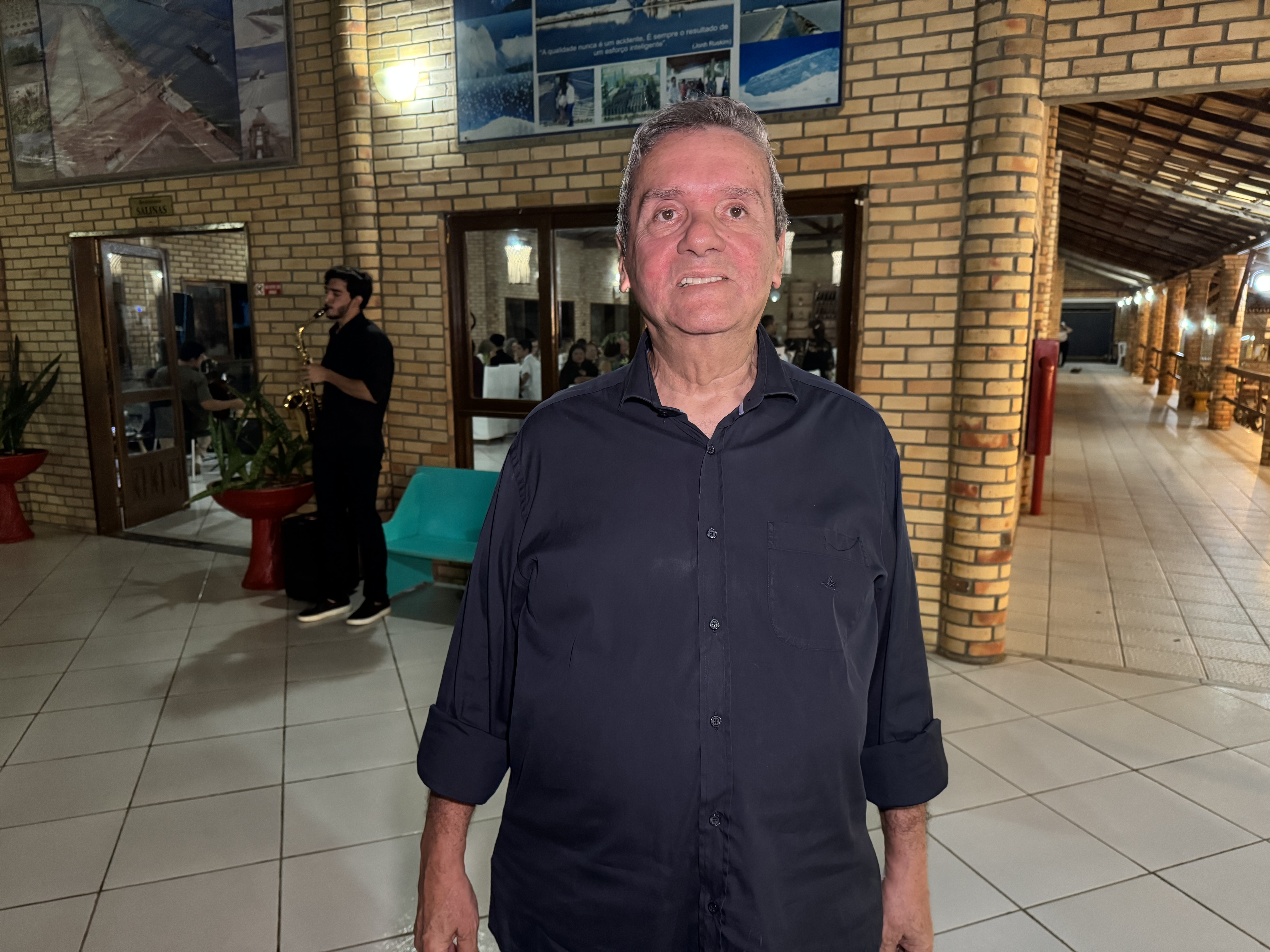 Silvério Soares Neto participa de homenagem pelos 50 anos da Escola Estadual Desembargador Silvério Soares