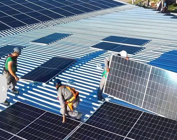 Taxas que deixaram contas de energia solar mais caras são suspensas no RN