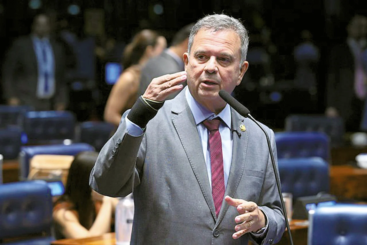 Rogério Marinho critica Moraes por proibir visita de Flávio a Bolsonaro
