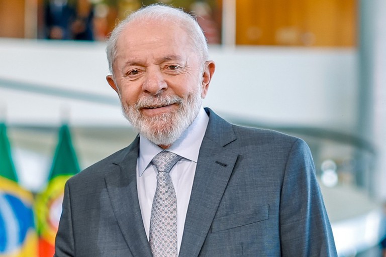 Lula já fez a primeira sessão de radioterapia preventiva para tratar câncer de pele