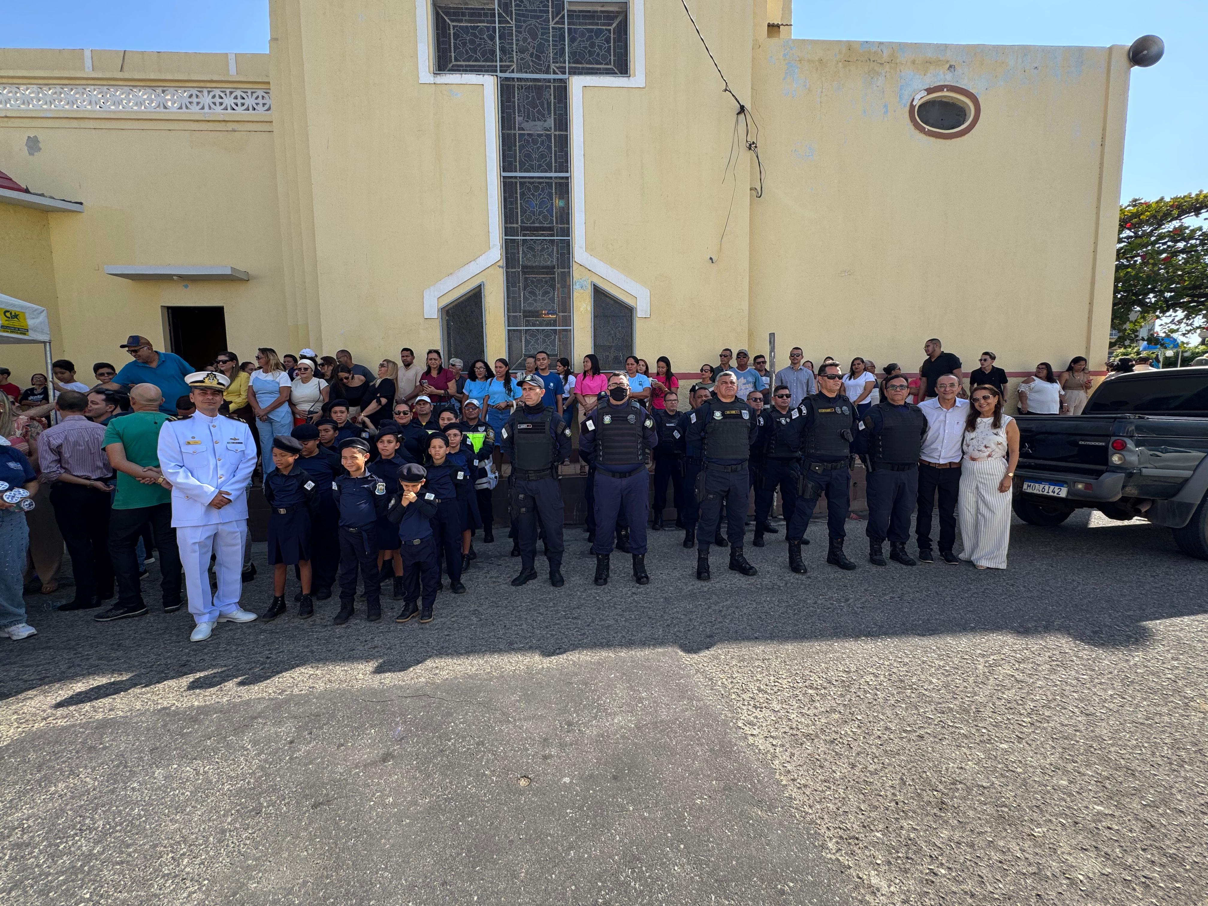 Areia Branca celebra 7 de Setembro com ato cívico em frente à Capitania dos Portos