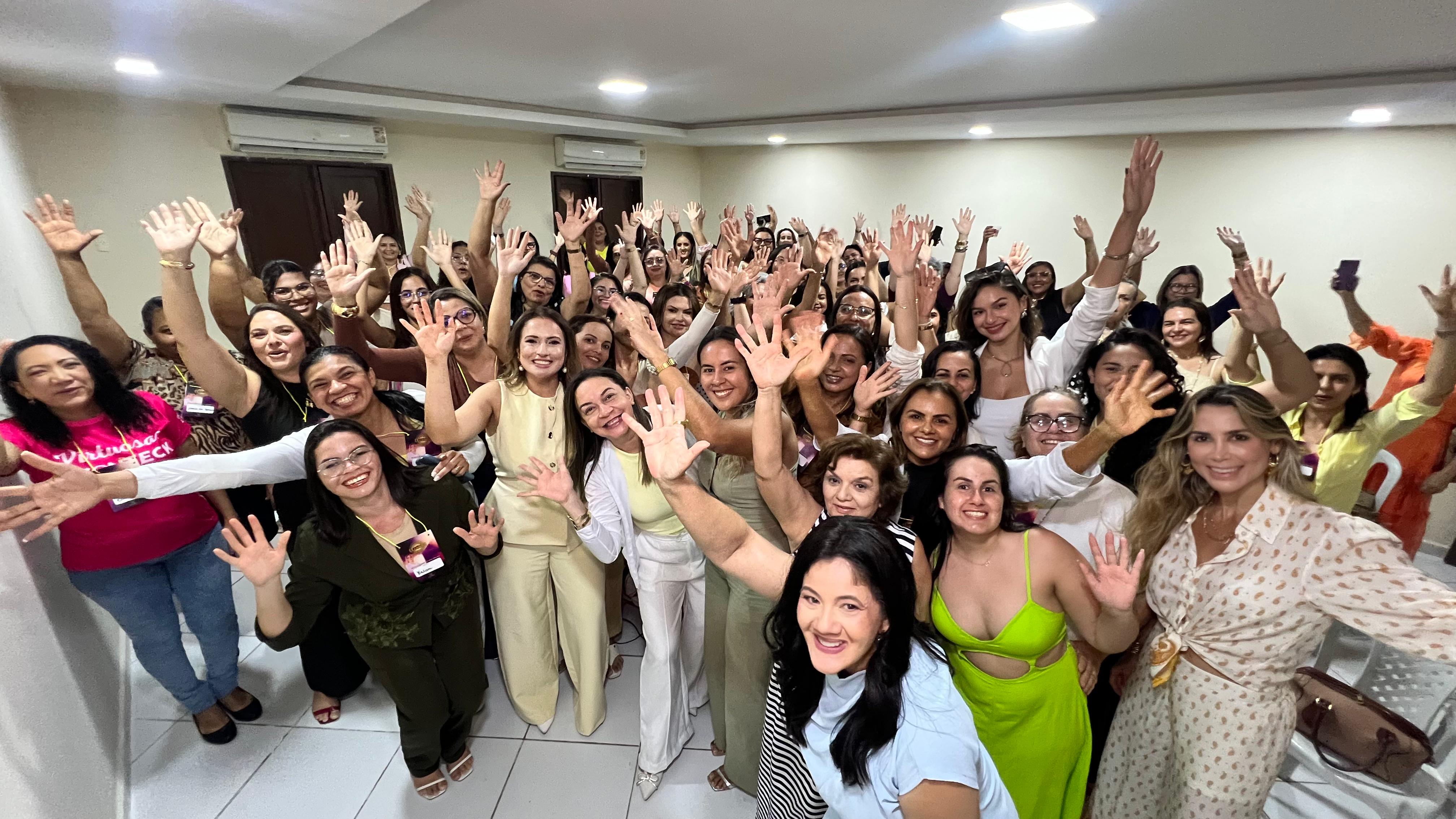 Seja Luz reuniu mulheres empreendedoras de Areia Branca e região no Hotel Costa Atlântico