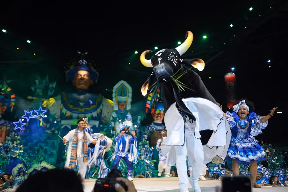 Boi Caprichoso vence o Festival de Parintins por menos de um ponto