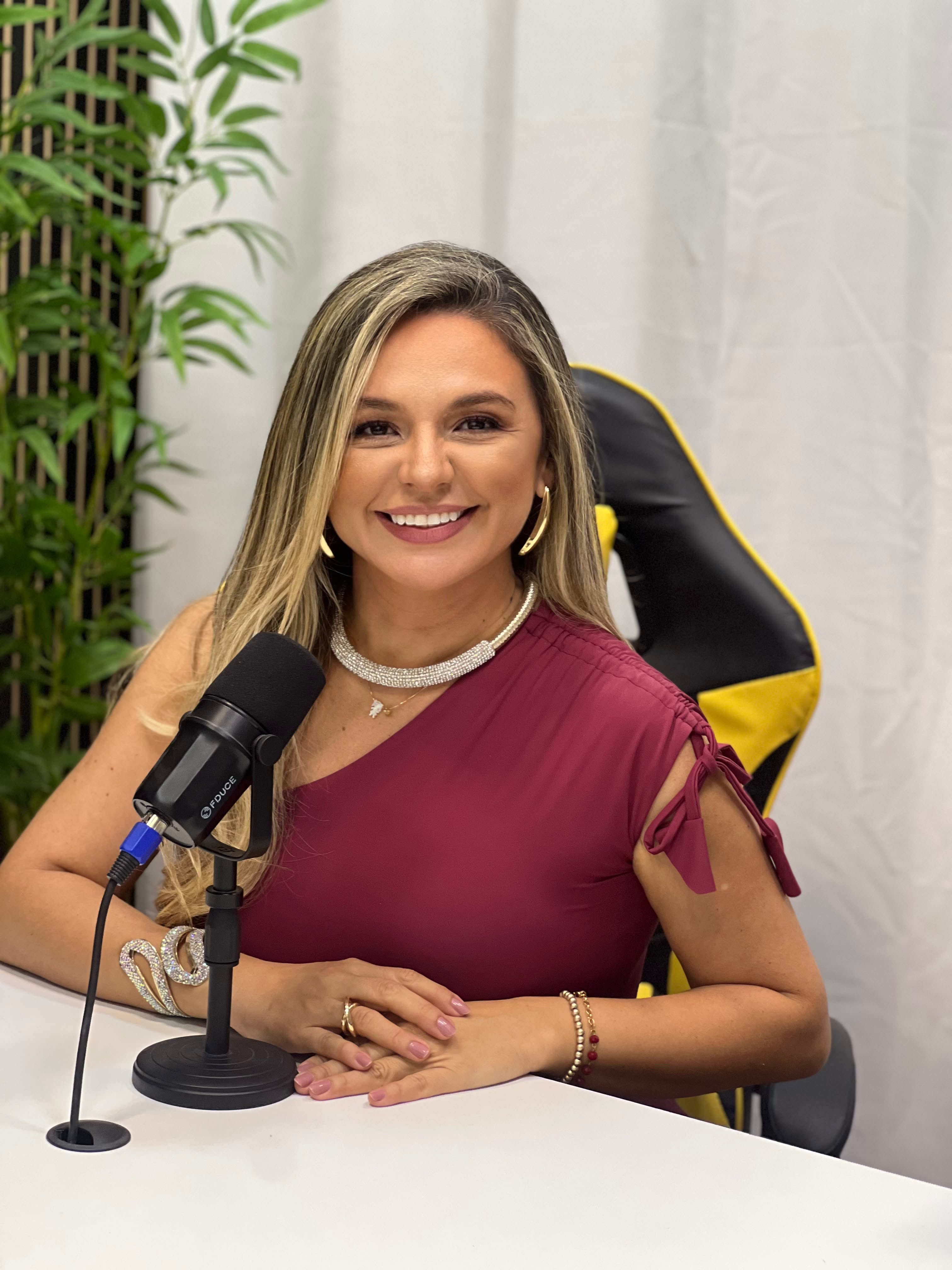 AlineCast recebe o cantor Nilson Viana nesta terça-feira (21)