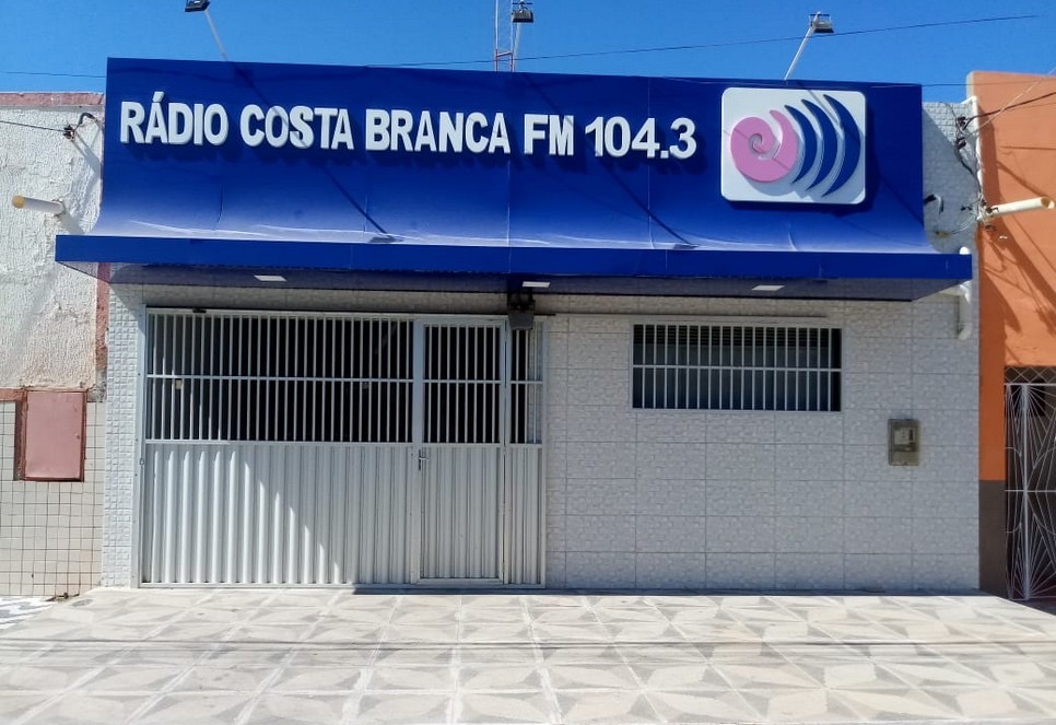 FM Costa Branca celebra 24 anos de história e contribuição à comunicação potiguar