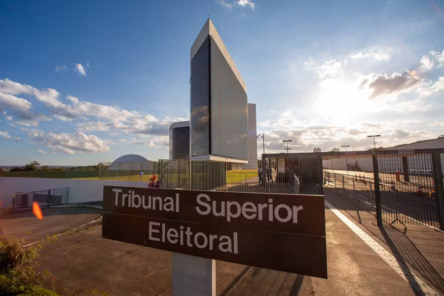 Justiça Eleitoral analisa registros e indefere cerca de 1,2 mil candidaturas